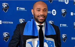 Barcelona có chủ tịch mới, Thierry Henry lập tức "tỏ tình"