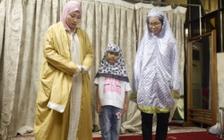Bên trong thánh đường Hồi giáo duy nhất ở miền Bắc (Phần 2): Khi phụ nữ Việt Nam lấy chồng theo đạo Hồi
