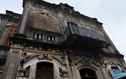 Biệt thự hơn 100 tuổi ở làng cổ Cự Đà gây mê mẩn bởi kiến trúc xưa cũ