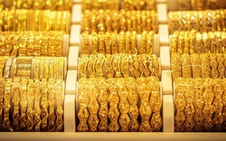 Giá vàng hôm nay 16/4: Vàng thế giới lên sát mức 50 triệu đồng/lượng