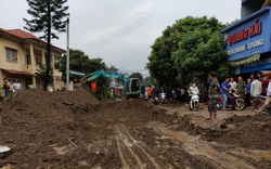 Tại sao mới mưa lớn mà đã xuất hiện lũ ống ở Lào Cai khiến ít nhất 3 người bị cuốn trôi?