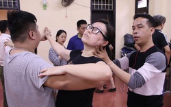 3 năm dạy khiêu vũ miễn phí cho người khiếm thị