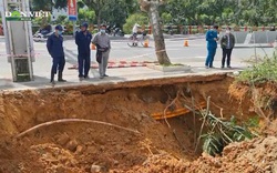 Clip: “Hố tử thần” bất ngờ xuất hiện ngay trung tâm TP.Đà Lạt, nuốt chửng xe