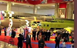 Triều Tiên khoe tên lửa siêu thanh mới phát triển