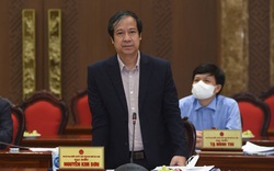 Bộ trưởng Giáo dục đề nghị Hà Nội xem xét cho học sinh ngoại thành đến trường
