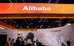 Tỷ phú Jack Ma bất ngờ đến châu Âu, cổ phiếu Alibaba tăng chóng mặt
