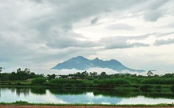 “Nắng Sơn Tây, mây Ba Vì”