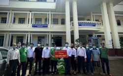 Hội Nông dân tỉnh Lâm Đồng: Trao tặng 10 tấn phân bón để hội viên, nông dân huyện Đức Trọng tái sản xuất