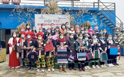 Lào Cai: Lần đầu tiên tổ chức hội thi thêu thổ cẩm đẹp cho nữ nông dân người Mông, Dao