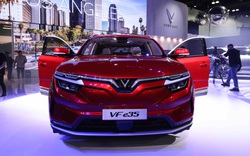 VinFast ra mắt thương hiệu xe điện tại Los Angeles Auto Show 2021