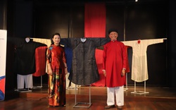 Trao tặng 12 bộ áo dài ngũ thân cho 7 bảo tàng nhân ngày Di sản Việt Nam