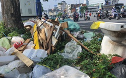 TP.HCM: Nhiều bãi rác tự phát ở nội đô làm mất mỹ quan, ảnh hưởng đời sống người dân