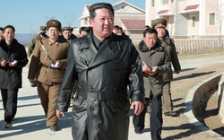 Vì sao Triều Tiên cấm người dân mặc áo khoác da