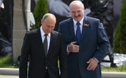 Tổng thống Lukashenko mời Nga đưa vũ khí hạt nhân đến Belarus