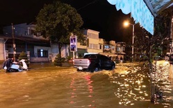 Lũ lên trong đêm, nhấn chìm nhiều xã ở Nha Trang 