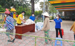 Kho gạo Thạch Sanh nghĩa tình cho bà con nghèo