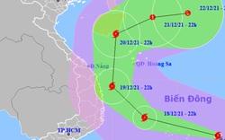 Tin mới nhất về bão số 9: Khi vào đất liền, bão số 9 vẫn duy trì cường độ  gió rất mạnh cấp 12-13