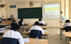 Thêm 1 quận ở Hà Nội cho toàn bộ học sinh lớp 12 nghỉ học do chuyển cấp độ 3 (cam)