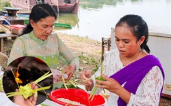 An Giang: Thức quà đặc biệt được gói từ lá thốt nốt non chứa cả tình đất và tình người