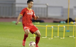 Hùng Dũng lỡ AFF Cup 2020, Hà Nội FC bị... "ném đá"