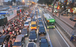 Số phận đề án cấm xe máy, thu phí phương tiện vào nội đô Hà Nội ra sao?