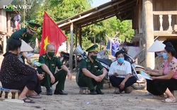 Loa phát thanh di động 3 thứ tiếng, vào bản làng, cách tuyên truyền bầu cử cực sáng tạo của Biên phòng Sơn La