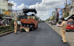 Xe lu tông chết thương tâm công nhân đang làm đường