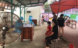 Hà Nội: Tổ chức xét nghiệm cho gần 2.350 người tại thôn Lỗ Giao, Đông Anh