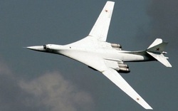 Vì sao Nga không thể ngừng hiện đại hóa "Thiên nga trắng" Tu-160?