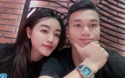 Cầu thủ “nghèo” nhất U23 Việt Nam: Cưới vợ xinh, mua xế hộp “xịn”, sắp bỏ túi 5 tỷ đồng