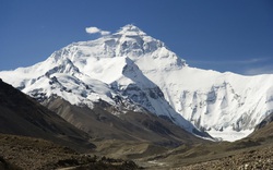 Dãy Himalaya hình thành thế nào, mỗi năm cao thêm bao nhiêu?