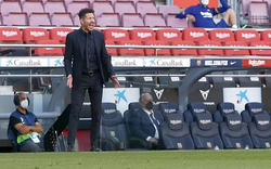 Atletico Madrid có điểm trước Barca, Simeone đưa học trò "lên mây xanh"