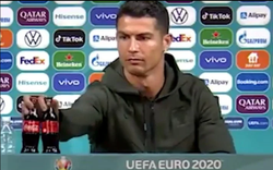 Bồ Đào Nha chuẩn bị ra quân, Ronaldo gây hấn với Coca Cola