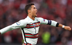 2 lần "xé lưới" Hungary, Ronaldo lập nên 4 siêu kỷ lục