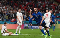 Xé lưới ĐT Anh, "cây trường sinh" Bonucci lập kỷ lục vô tiền khoáng hậu