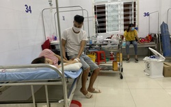 Lào Cai: Hơn 60 công nhân nhập viện sau bữa ăn tăng ca