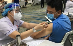 TP.HCM: Hơn 1,1 triệu liều vaccine Covid-19 sẽ ưu tiên tiêm cho đối tượng nào?