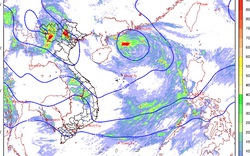Cảnh báo vùng áp thấp trên biển Đông có thể mạnh thêm và gây nguy hiểm