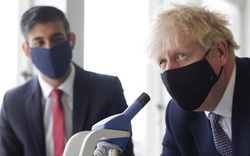 Bộ trưởng Y tế Anh mắc Covid-19, Thủ tướng Boris Johnson có bị cách ly không?