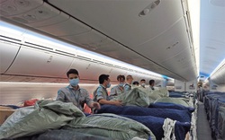 Cận cảnh 800 chiếc máy thở được vận chuyển từ Hà Nội vào TP.HCM
