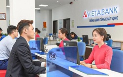 Sau 3 phiên chào sàn rực rỡ, cổ đông lớn của VietABank bất ngờ nói chia tay khiến cổ phiếu VAB giảm kịch sàn