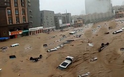 Apple, Nissan chịu hệ lụy lớn sau trận lũ lụt kinh hoàng ở Trịnh Châu (Trung Quốc)