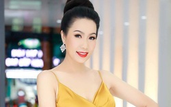 NSƯT Trịnh Kim Chi "tiếp lửa" hỗ trợ cho gần 200 công nhân hậu đài sân khấu ở TP.HCM