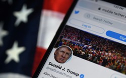 Ông Trump tuyên bố kiện Facebook, Twitter và Google