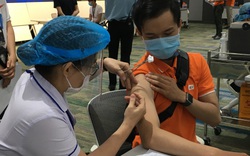 Vì sao số liệu vaccine Covid-19 giữa Bộ và Sở Y tế TP.HCM "vênh" nhau?