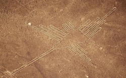 Phát hiện tàn tích của người ngoài hành tinh ở cao nguyên Nazca