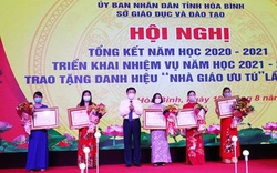 Hoà Bình: Trao tặng “Nhà giáo ưu tú” lần thứ XV cho 5 cá nhân