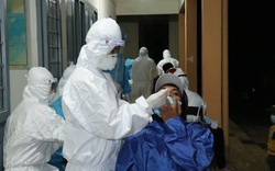 Đắk Lắk: Xuyên đêm xét nghiệm người từ vùng dịch trở về, phát hiện 12 trường hợp dương tính với SARS-CoV-2