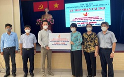 Hội Doanh nhân trẻ Việt Nam và Tập đoàn TTC trao tặng máy X-Quang di động đến UBND quận 5