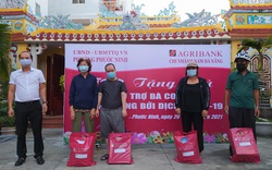 Agribank Nam Đà Nẵng tặng 1.000 suất quà cho các gia đình khó khăn do Covid-19